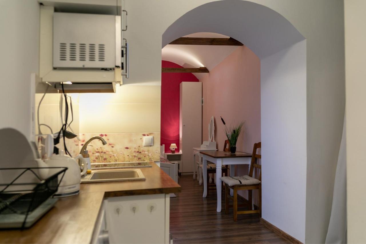 Studio Wielopole 10 Краків Екстер'єр фото